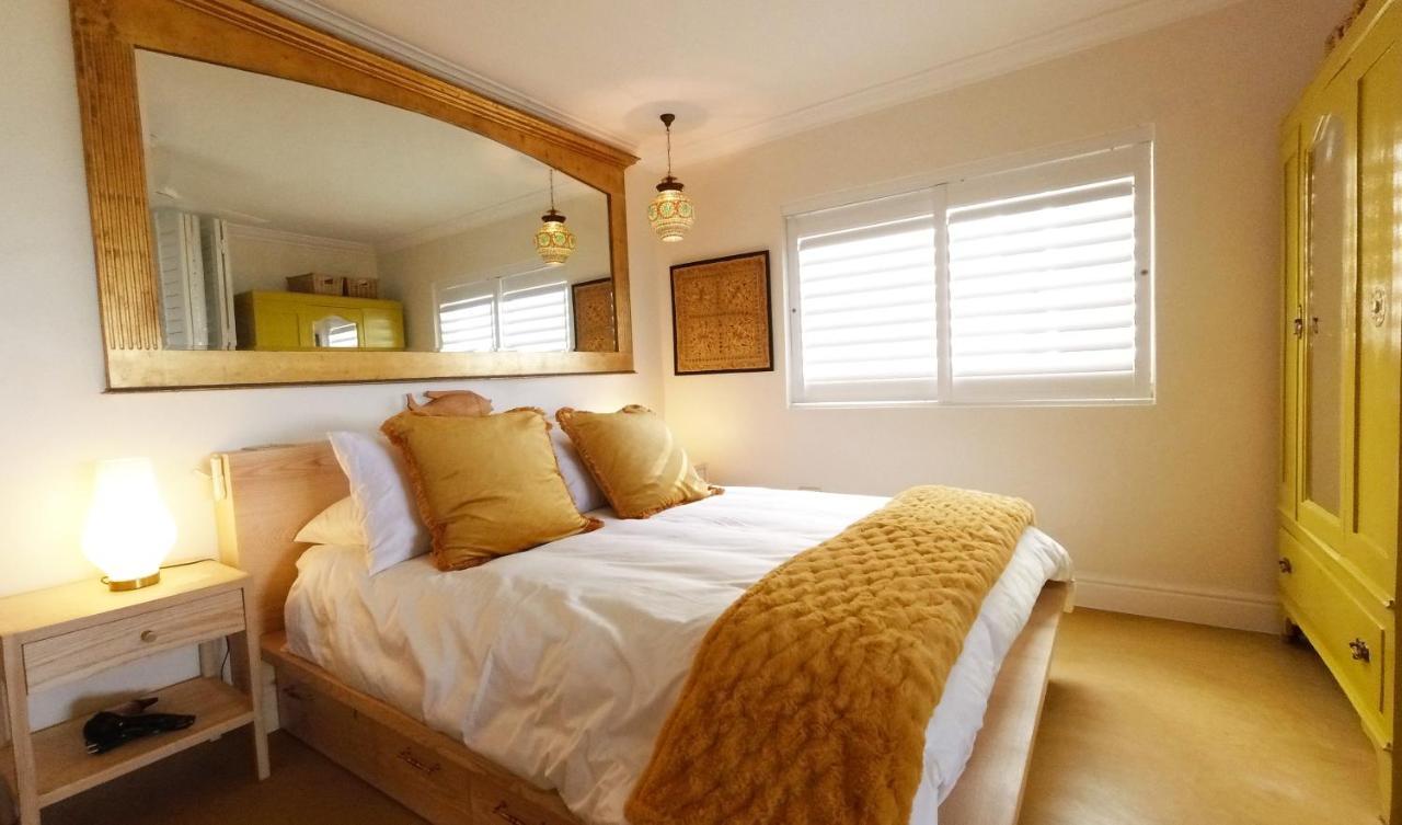 Dolphin Inn Guesthouse Κέιπ Τάουν Εξωτερικό φωτογραφία